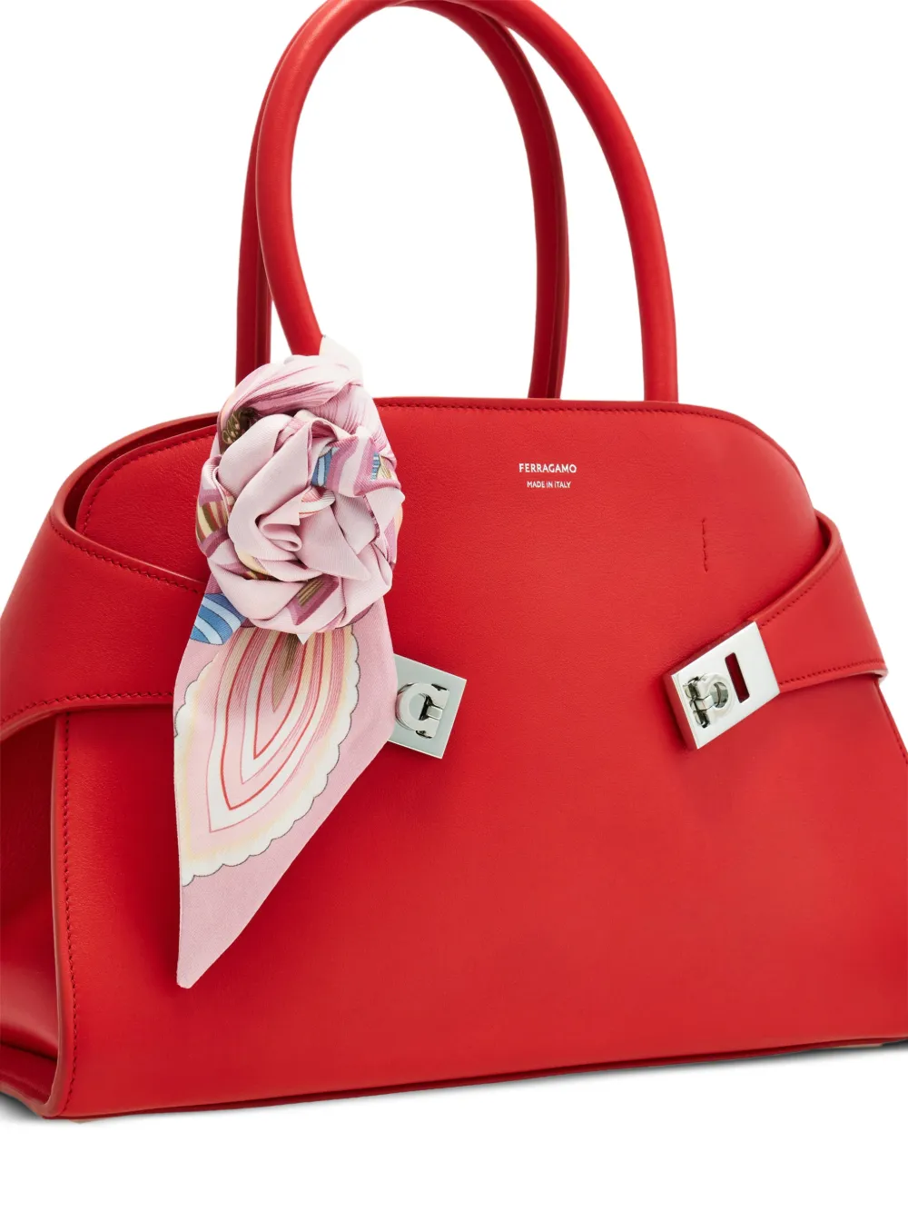 Ferragamo Zijden sjaal met Brezza-print Roze