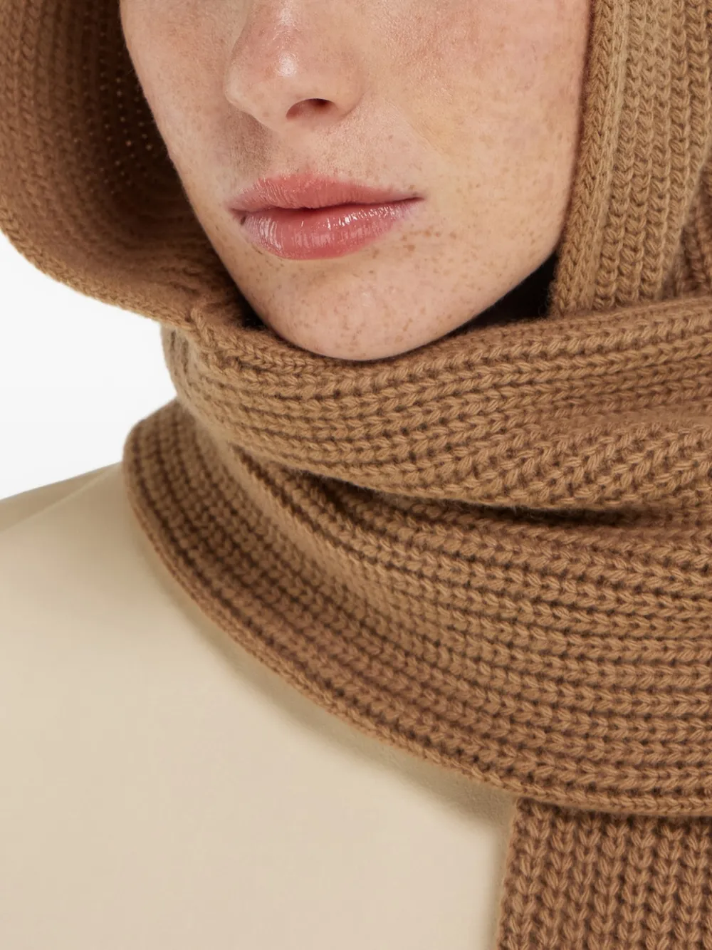 Ferragamo Hooded Fringe Knitted Scarf In Brown