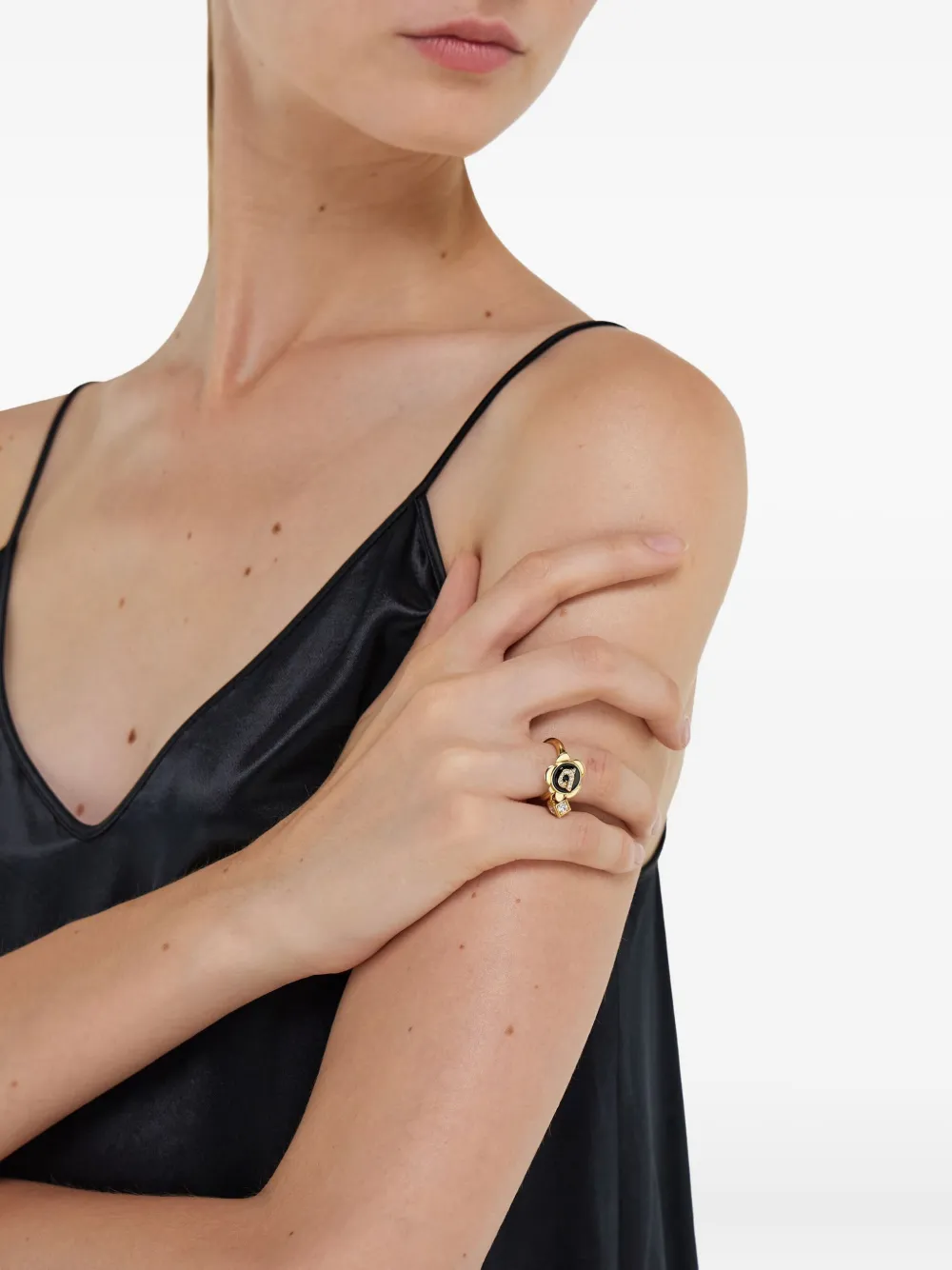 Ferragamo Gancini ring met bloemvorm - Goud