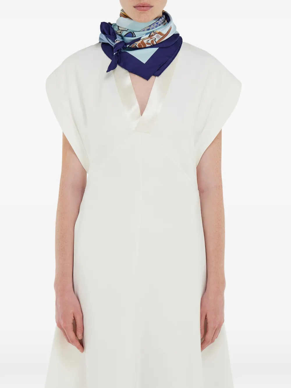 Ferragamo Genio-print silk scarf - Blauw