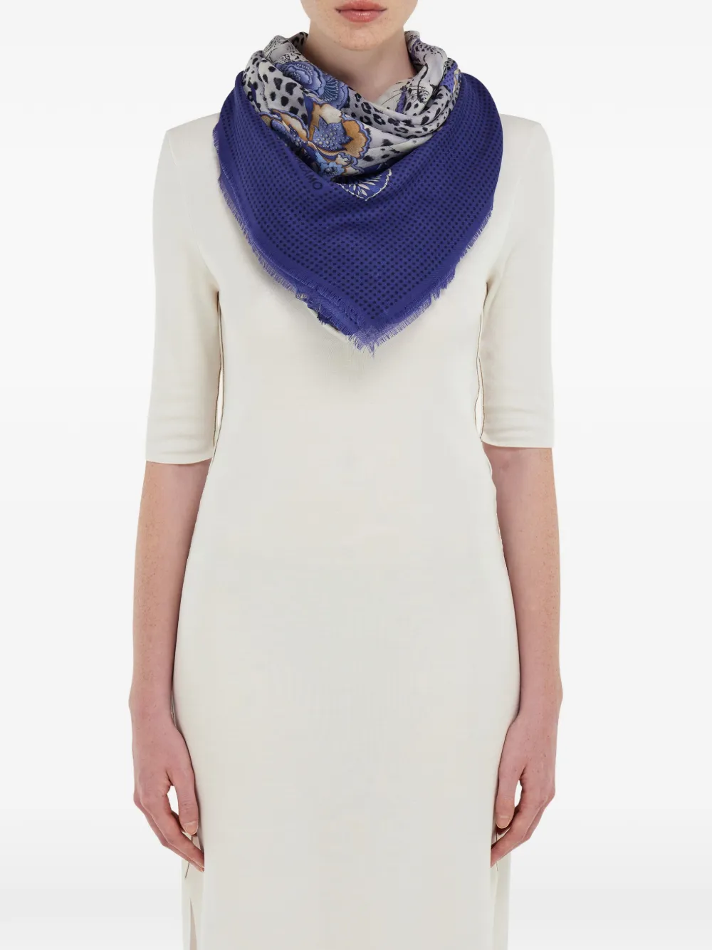Ferragamo Ghepardo-print cashmere scarf - Blauw