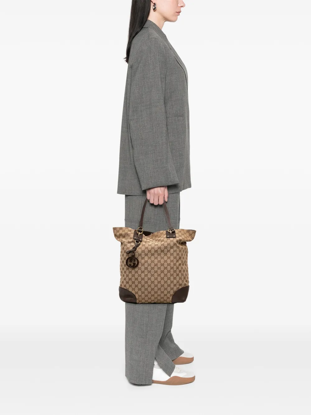 Gucci Pre-Owned 2016-2025 Large GG Canvas GG Charm tote bag | Pre-Owned | Image 2