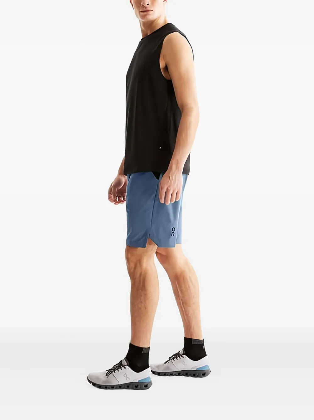 On Running Focus tank top | Performance Tank Tops | Image 2
