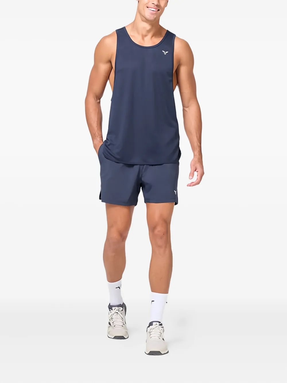 SQUATWOLF logo-detail tank top | Performance Tank Tops | Image 2