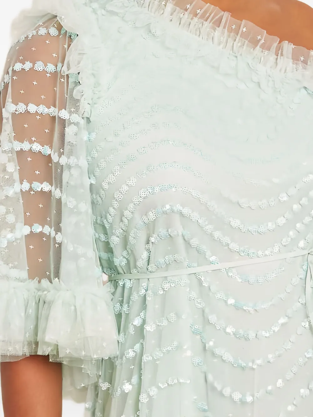 Needle & Thread Jurk verfraaid met pailletten en ruches Groen