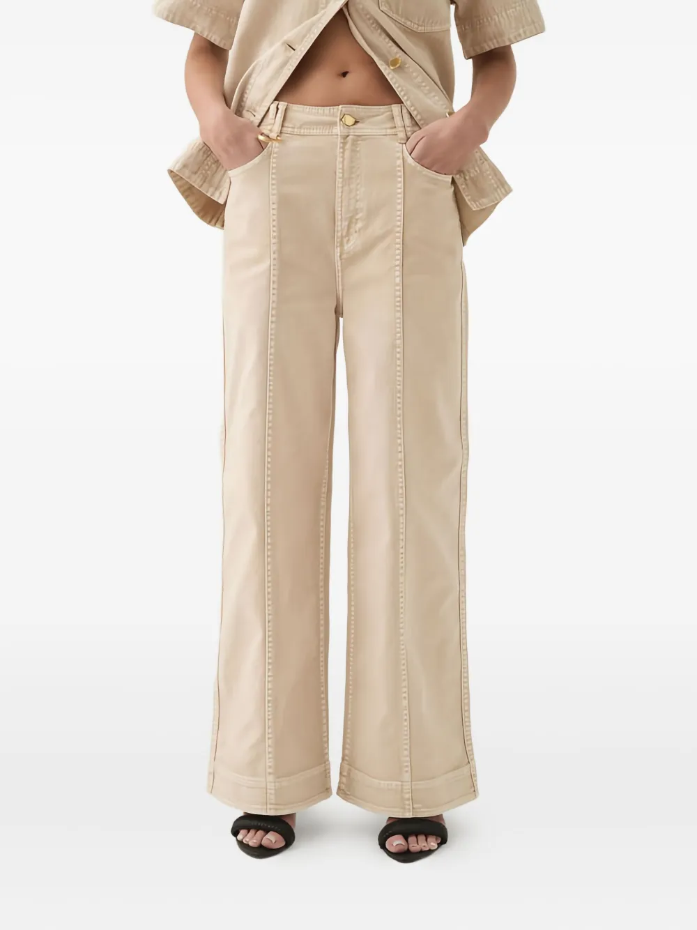 Aje Jeans met wijde pijpen Beige