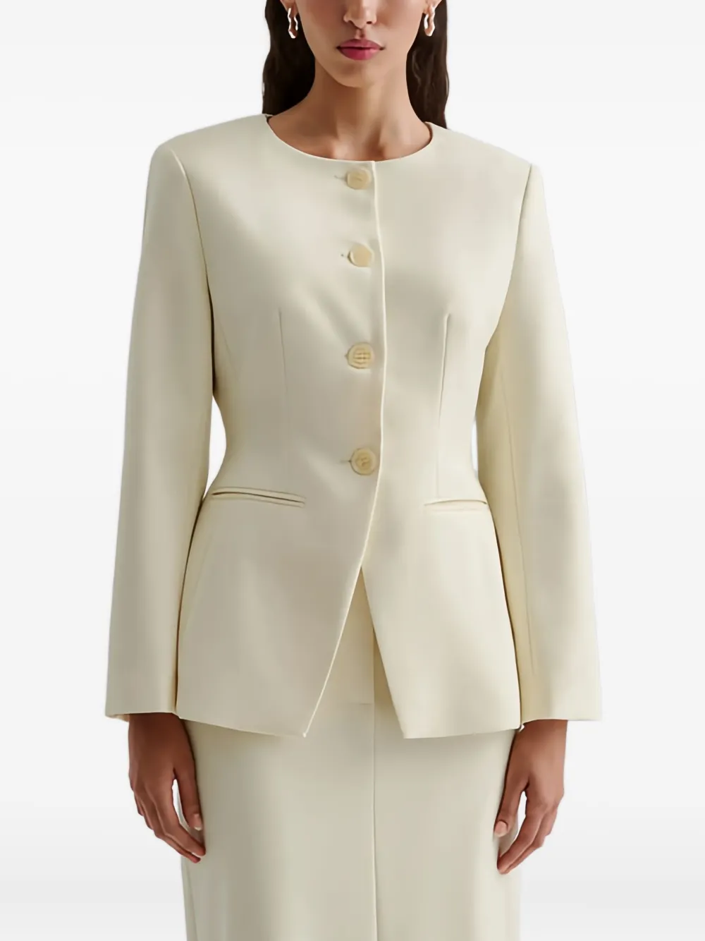 MALINA Nilla blazer met ronde kraag en knopen Beige