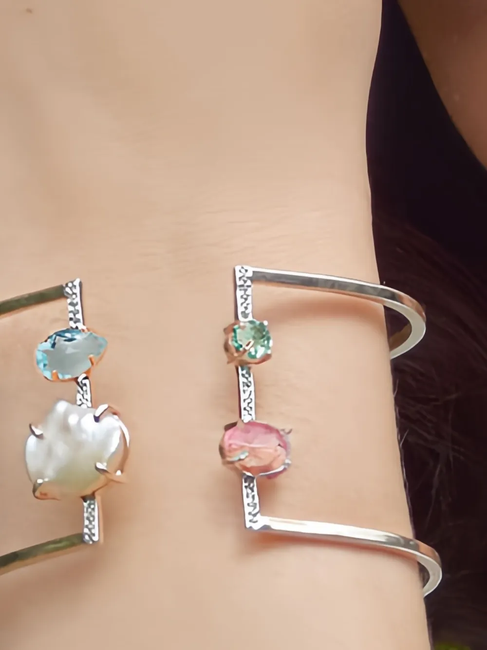 ATELIER MON Armband verfraaid met stenen - Goud