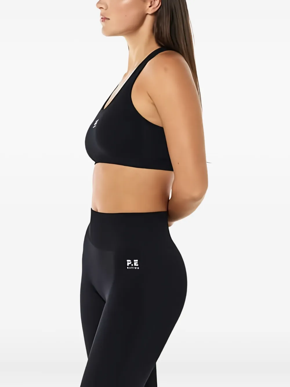 P.E Nation Restore naadloze sport-bh Zwart