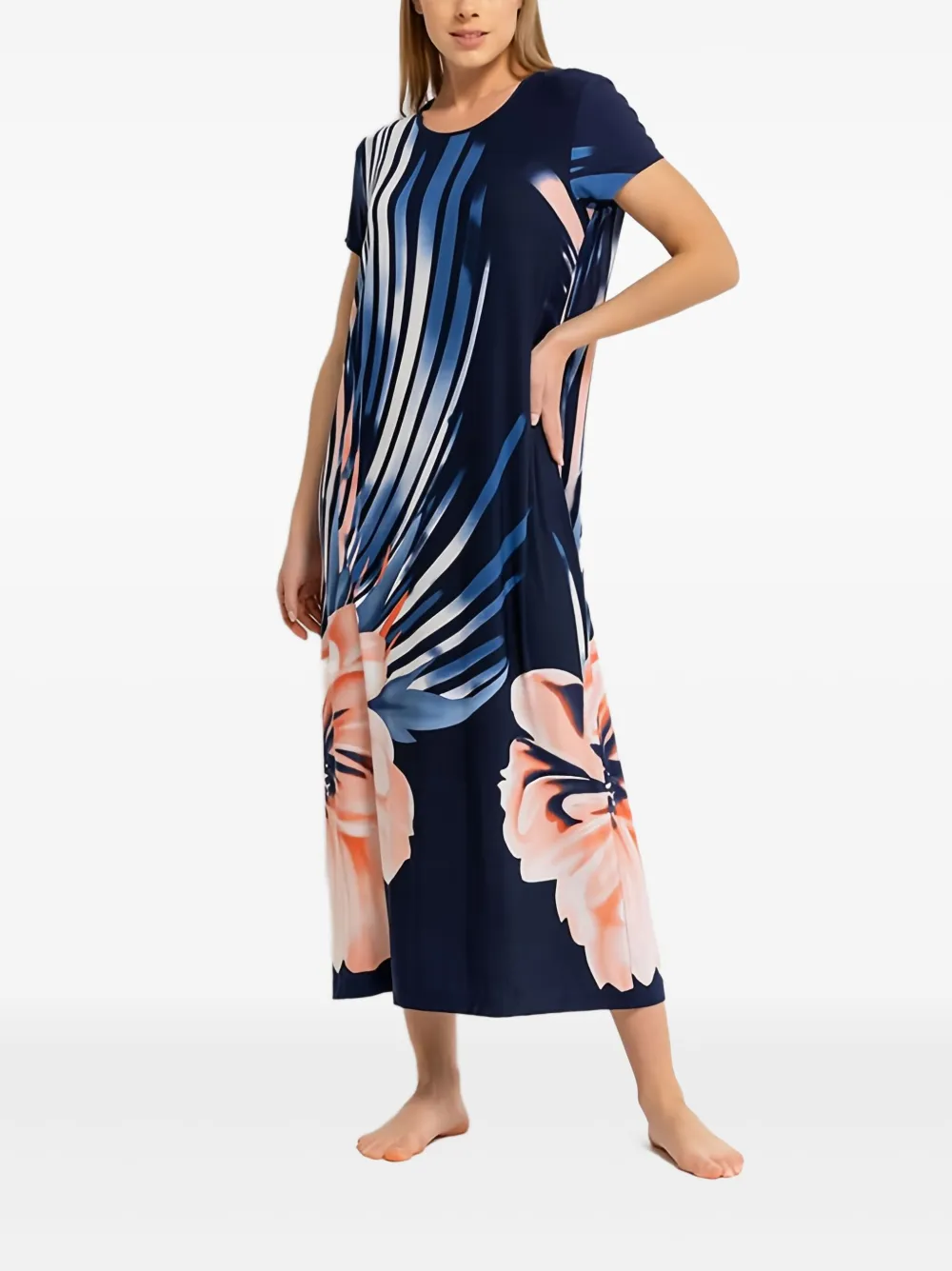 Diamond Tea Gown Floral Short-sleeve Midi Dress In Blue