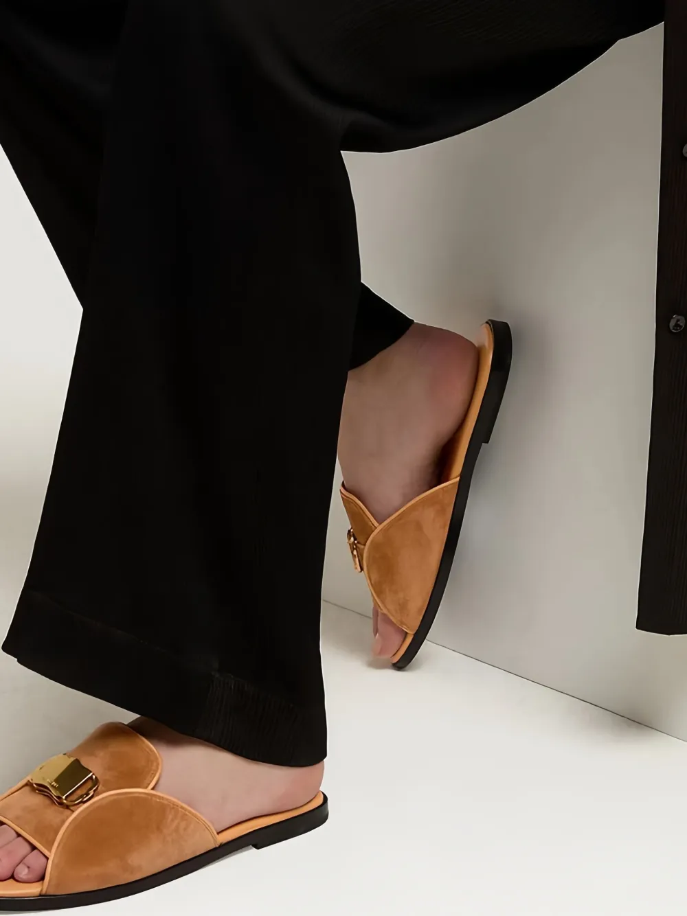 Agnona Suède sandalen Bruin