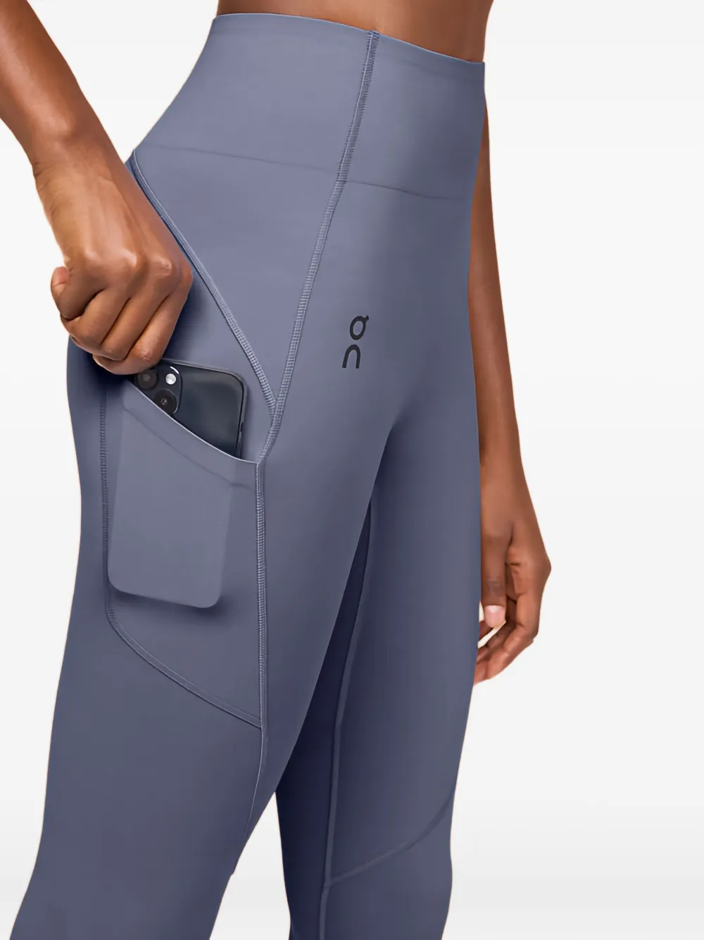 On Running Panty met zak Grijs