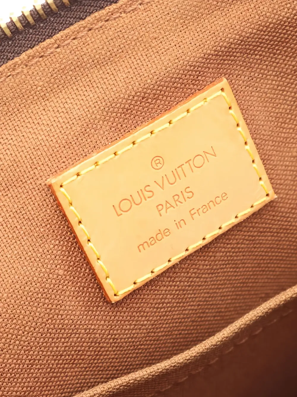 Pre-owned Louis Vuitton 2005 Popincourt Haut Shoulder Bag In Brown