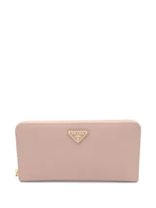 Prada Pre-Owned