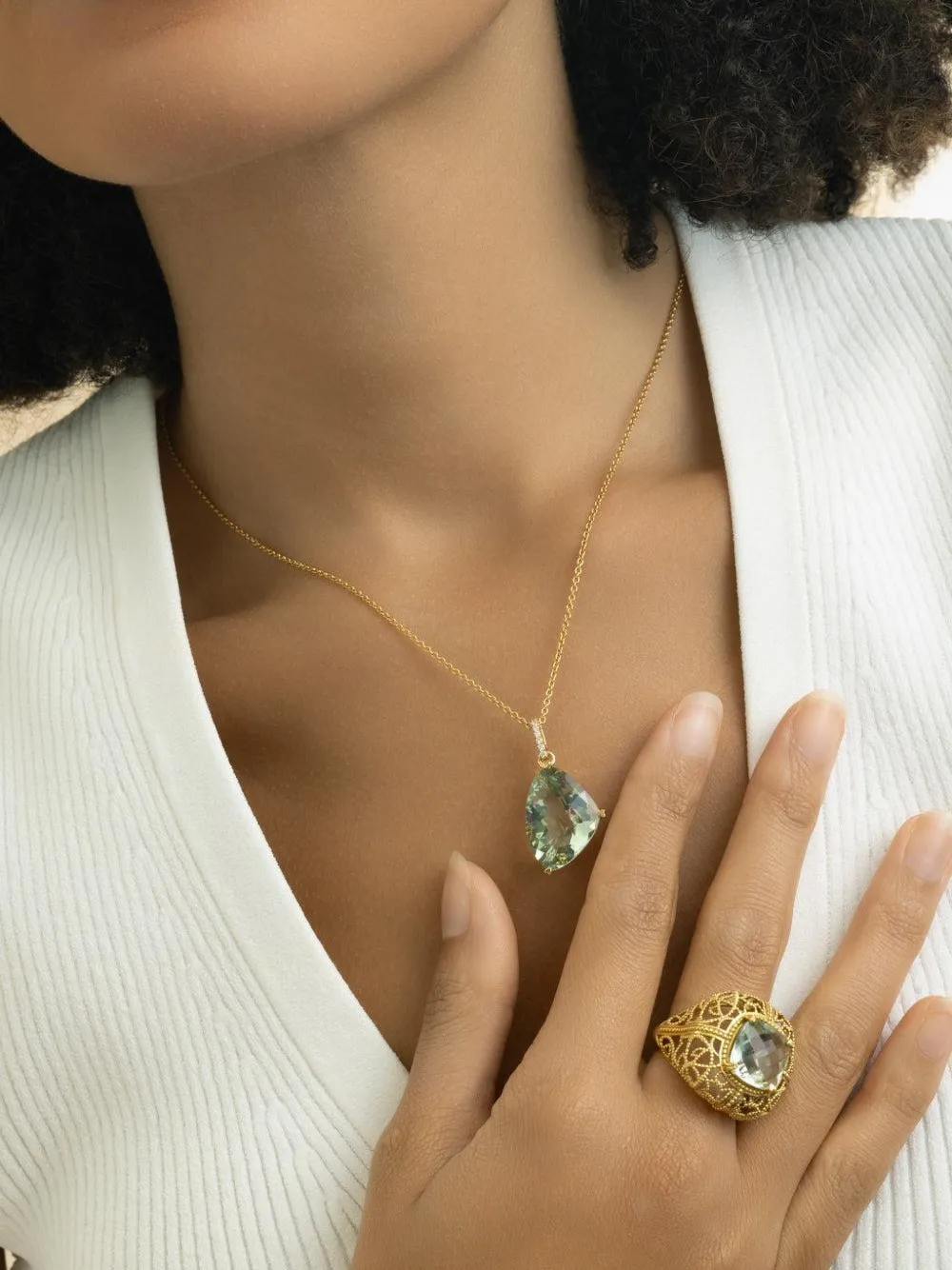 Lisa Nik 18k Yellow Gold Diamond And Quartz Necklace