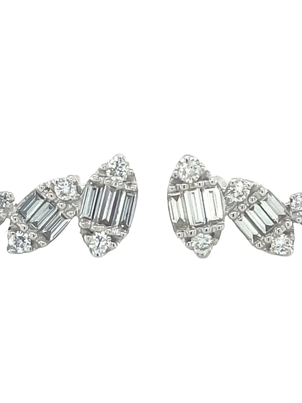 Lisa Nik aretes en oro blanco de 18kt con diamantes | Image 2