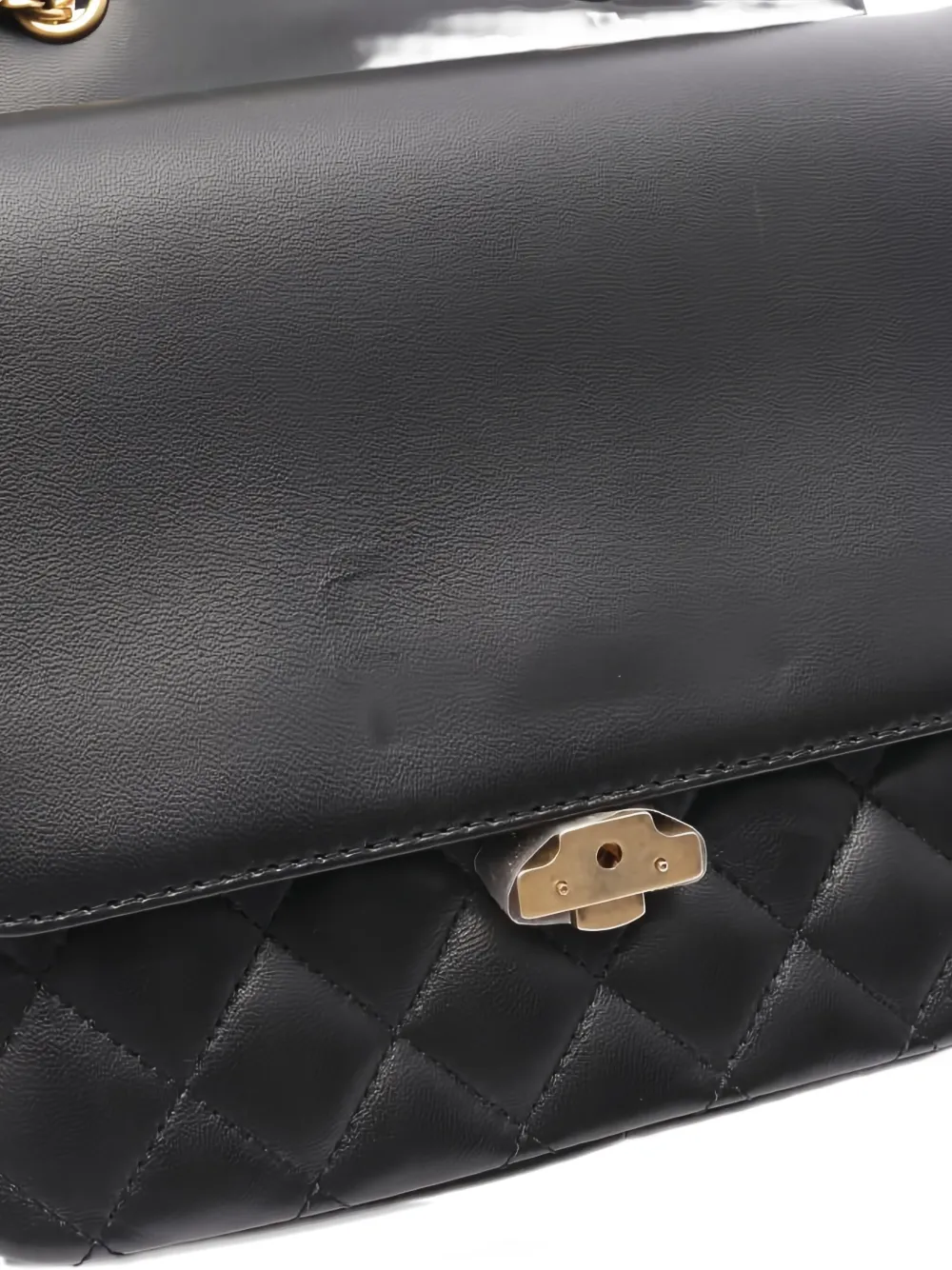 Pre-owned Chanel 2019 Matelasse Flap Chain Shoulder Bag In Black