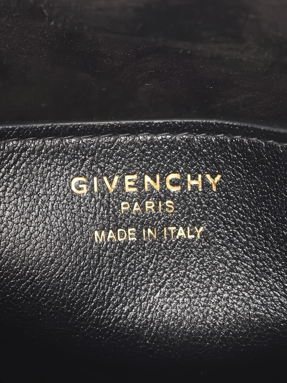 Pre-owned Givenchy 2020s Leather Shoulder Bag In Black