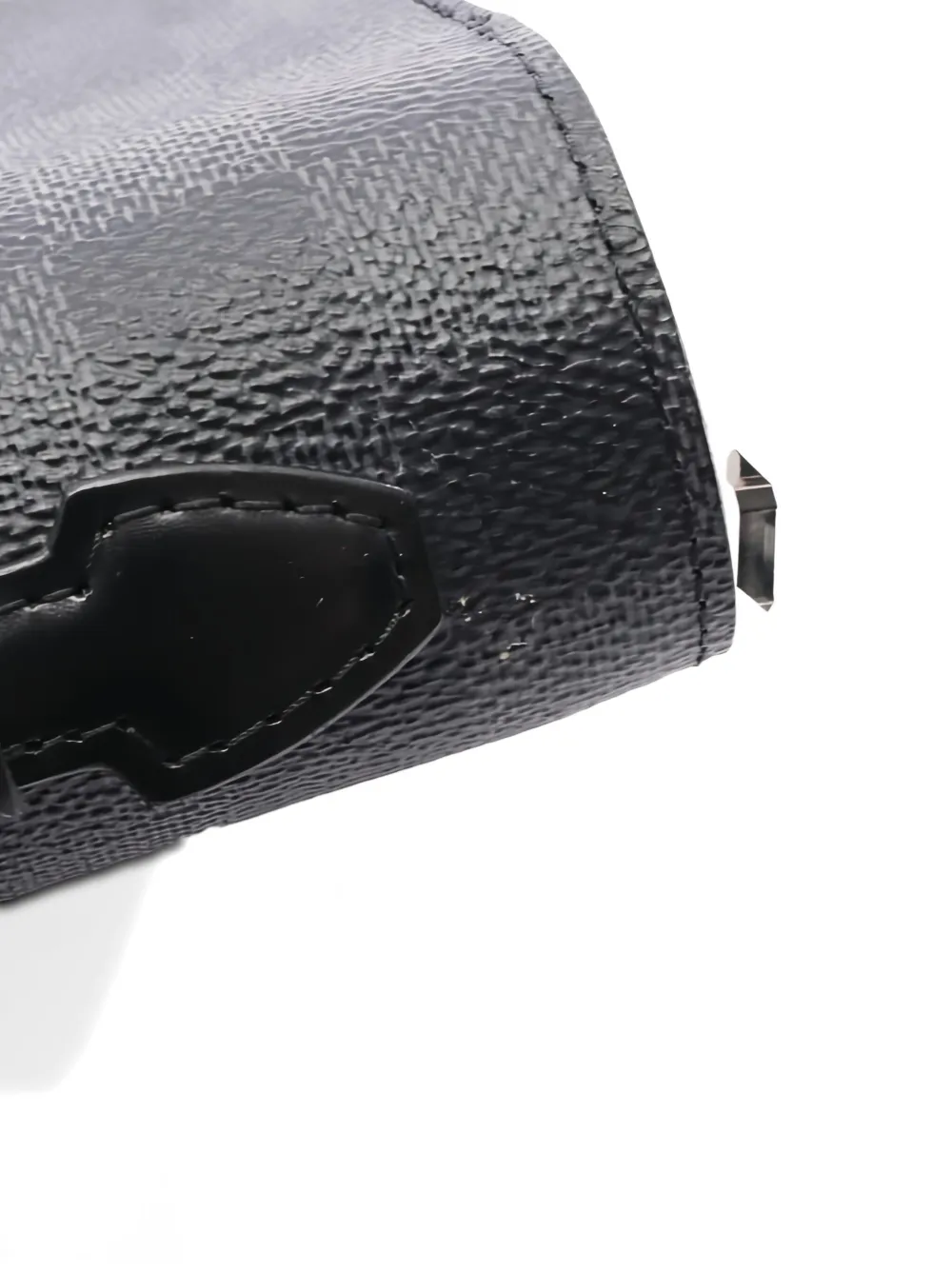 Pre-owned Louis Vuitton 2016 Xl Zippy Damier Graphite Wallet In Black