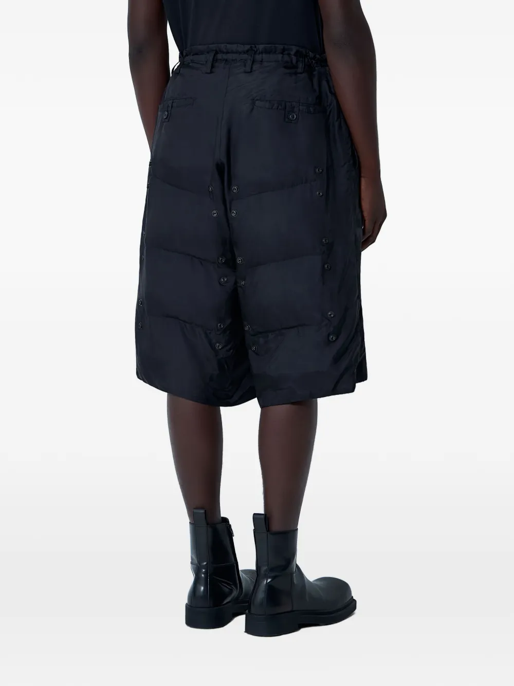 Yohji Yamamoto Gewatteerde shorts Zwart