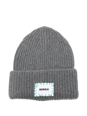 Supreme x New Era S Logo Knitted Beanie | Grey | FARFETCH