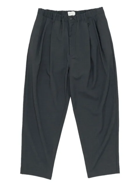 Still by Hand pleated trousers