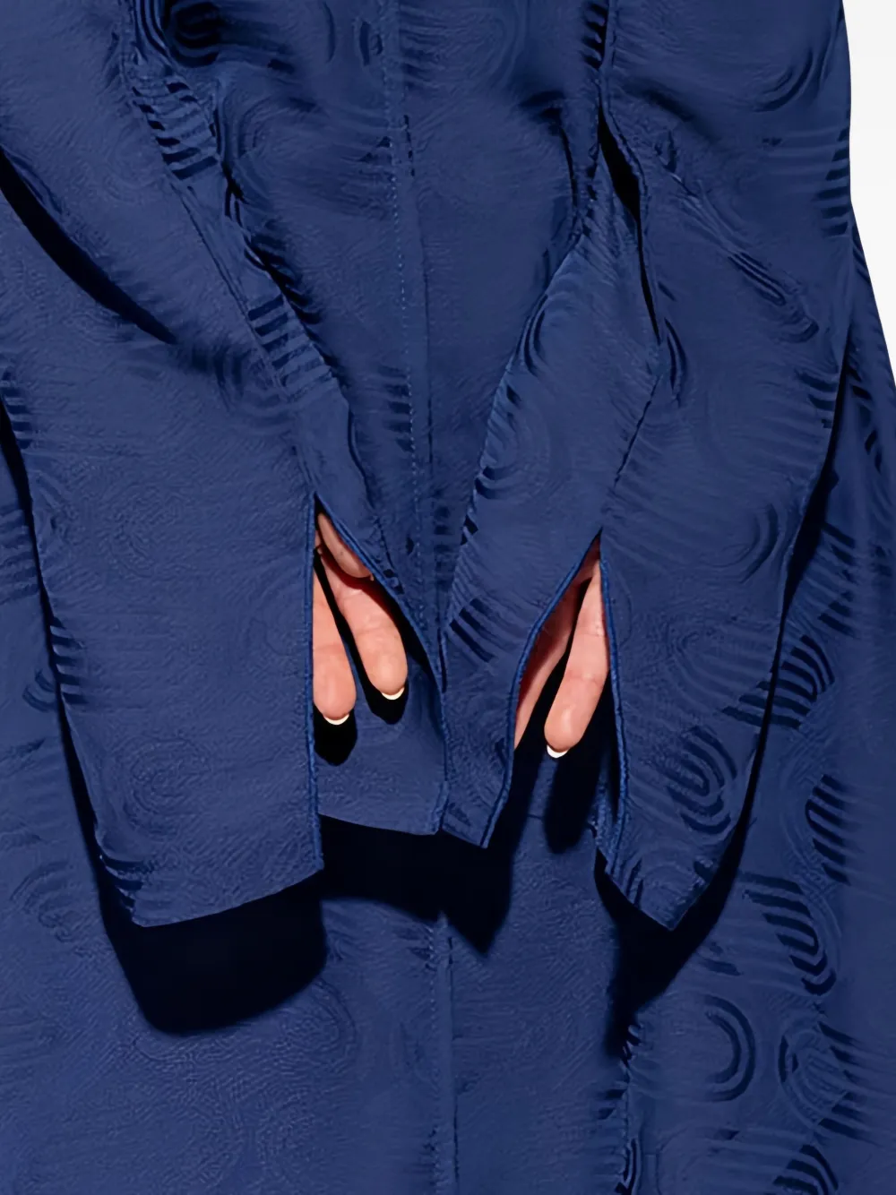 Harlienz Shawl-collar Patterned Maxi Dress In Blue