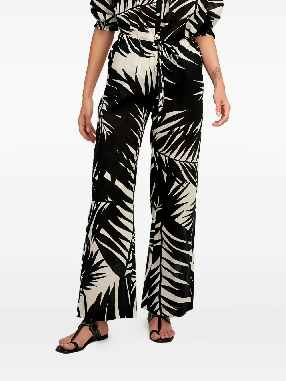 Pearl & Caviar Leaf-print Trousers In Black