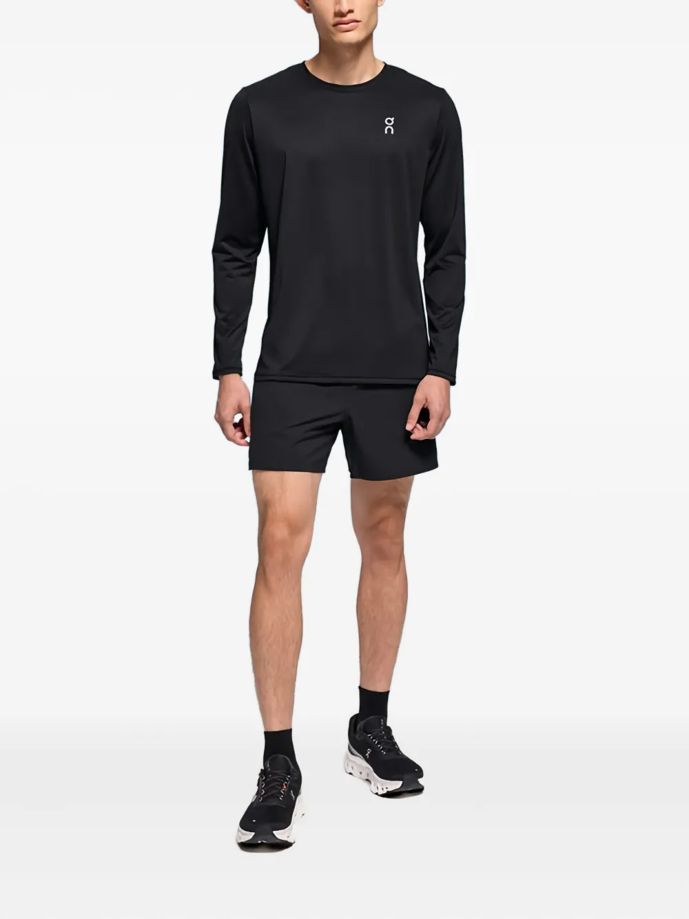 On Running Core long-sleeved T-shirt | T-Shirts | Image 2