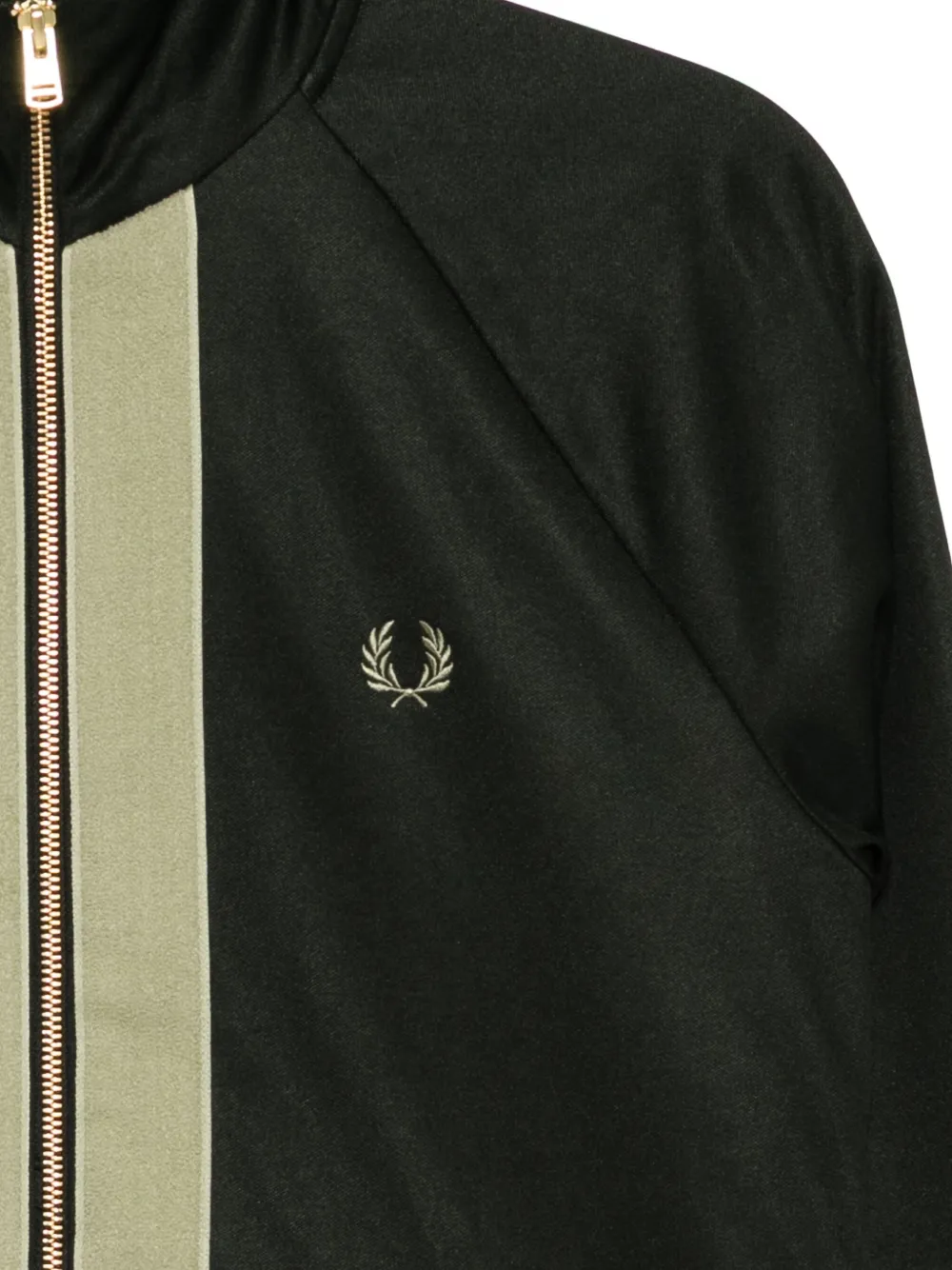 Fred Perry Logo-embroidered Jacket In Green