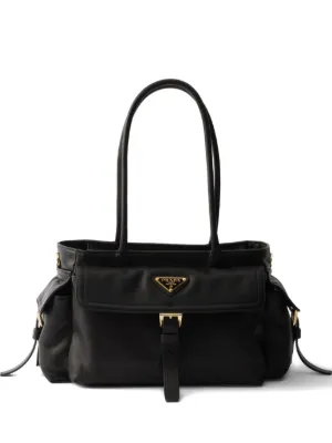 Prada サフィアーノレザー キーホルダー | ブラック | FARFETCH JP