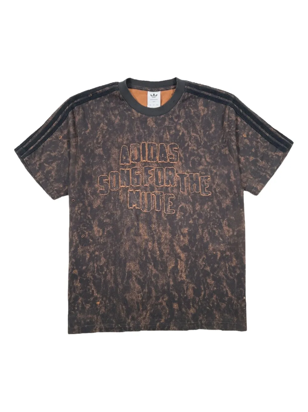 adidas playera con efecto envejecido en colaboración con adidas | gris | Image 1