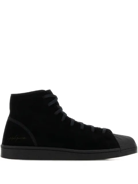Kuro Pro Model suede sneakers