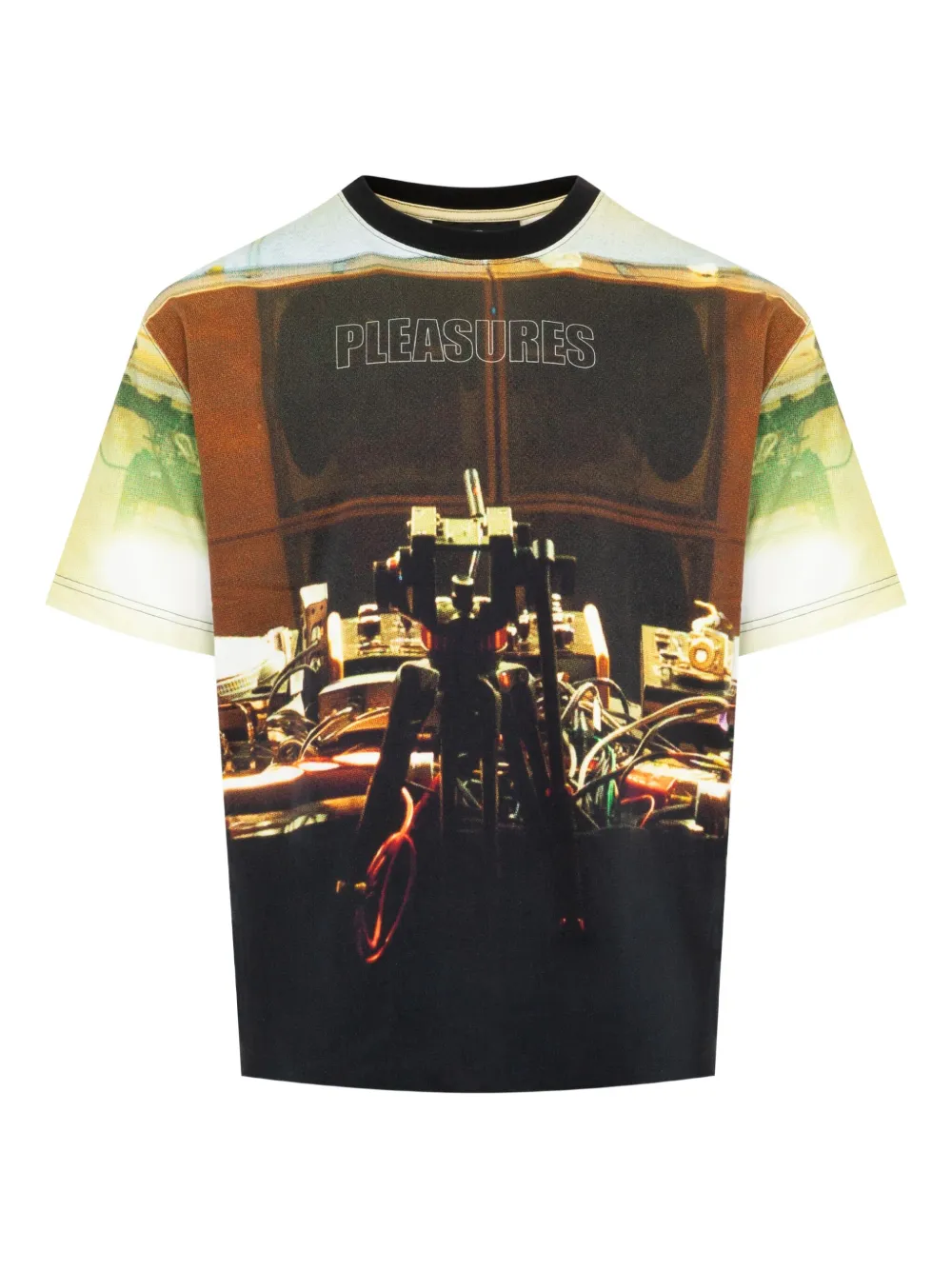 Pleasures Venue Heavyweight T-shirt | Black | Image 1