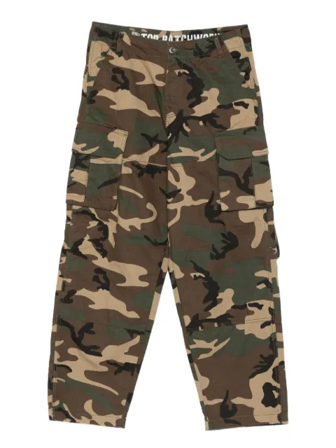 Alpha Industries camouflage-print trousers