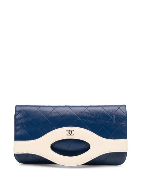 CHANEL Pre-Owned bolsa de mano 31 Pouch pequeña de piel de becerro bicolir con efecto envejecido 2019