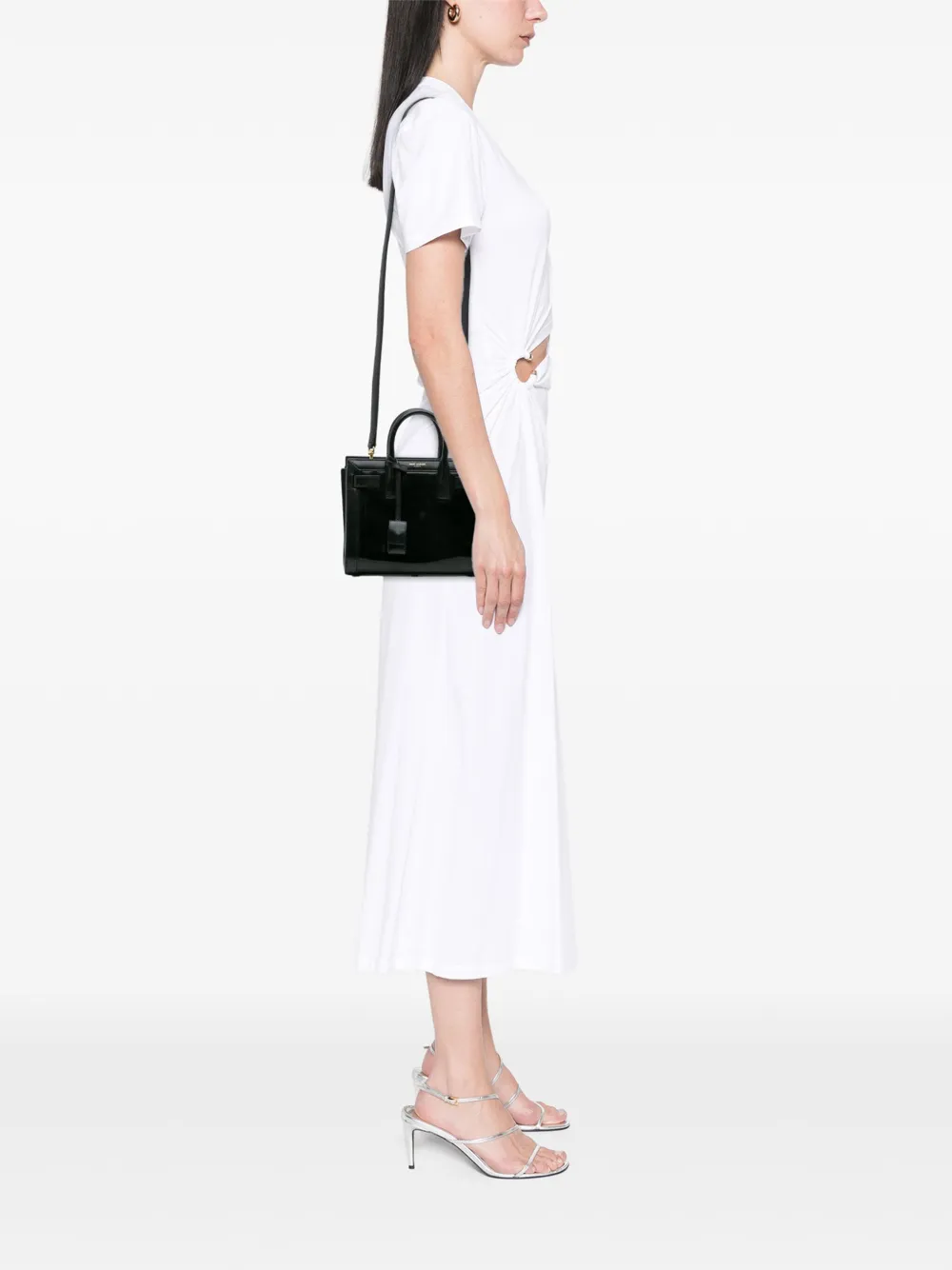 Saint Laurent Pre-Owned Nano Sac de Jour axelremsväska i lackat läder från 2014 | Pre-Owned | Image 2