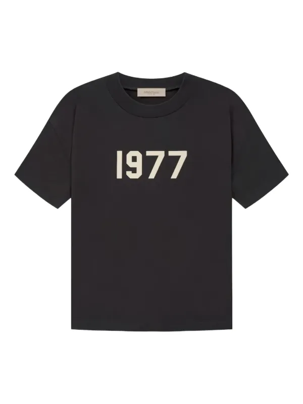 FEAR OF GOD ESSENTIALS Camiseta De Algodão 1977 | Preto | FARFETCH BR