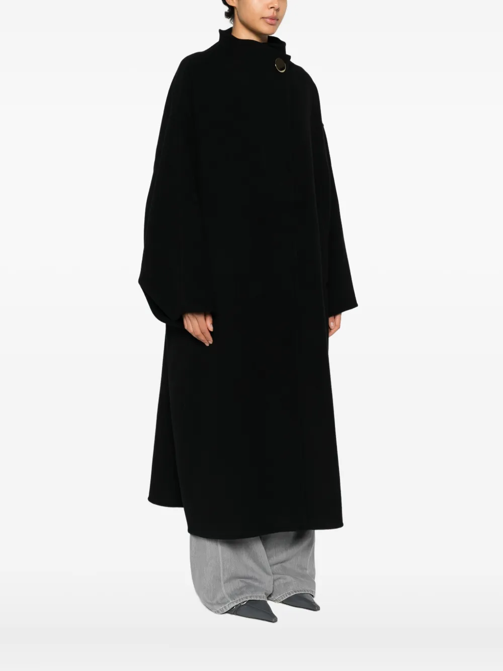 Darkpark North Button Coat In Black