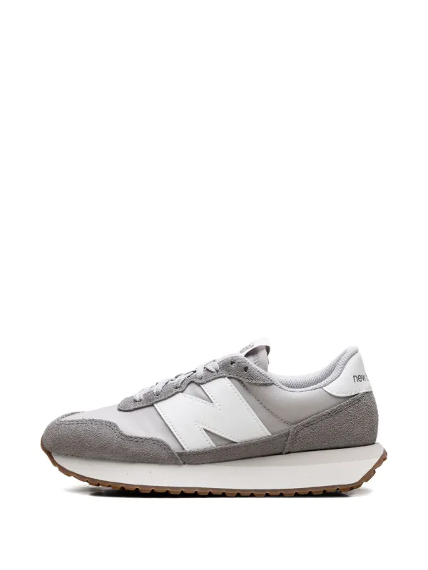 New Balance 237 レースアップスニーカー | グレー | FARFETCH JP