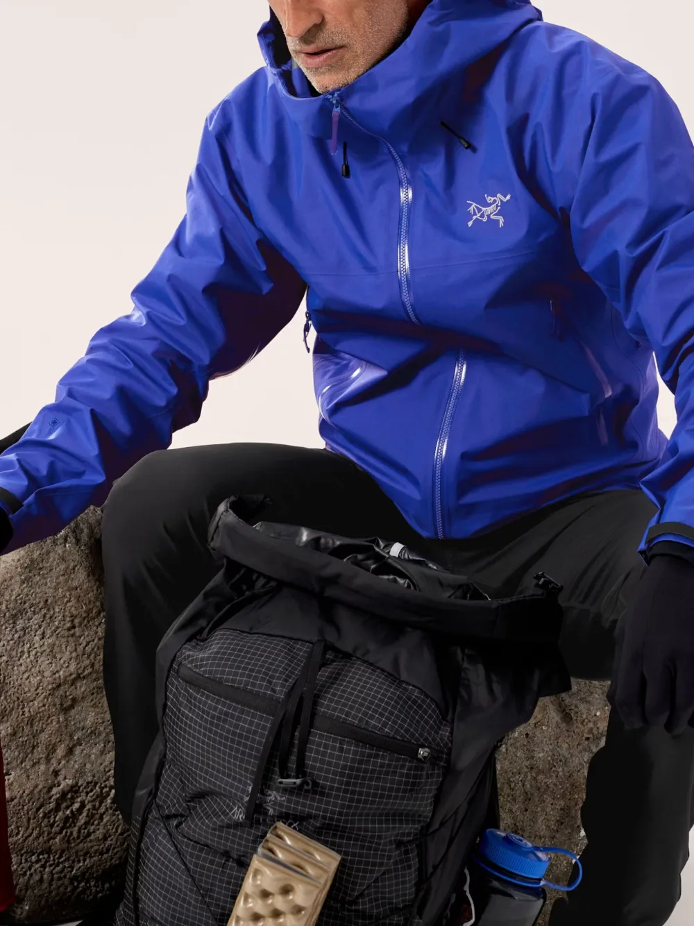 Arc'teryx Beta Sl Zip-up Hooded Jacket In Blue