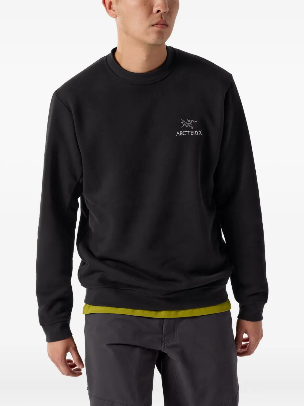 Arc'teryx Emblem Logo Crew-neck Sweatshirt In Black