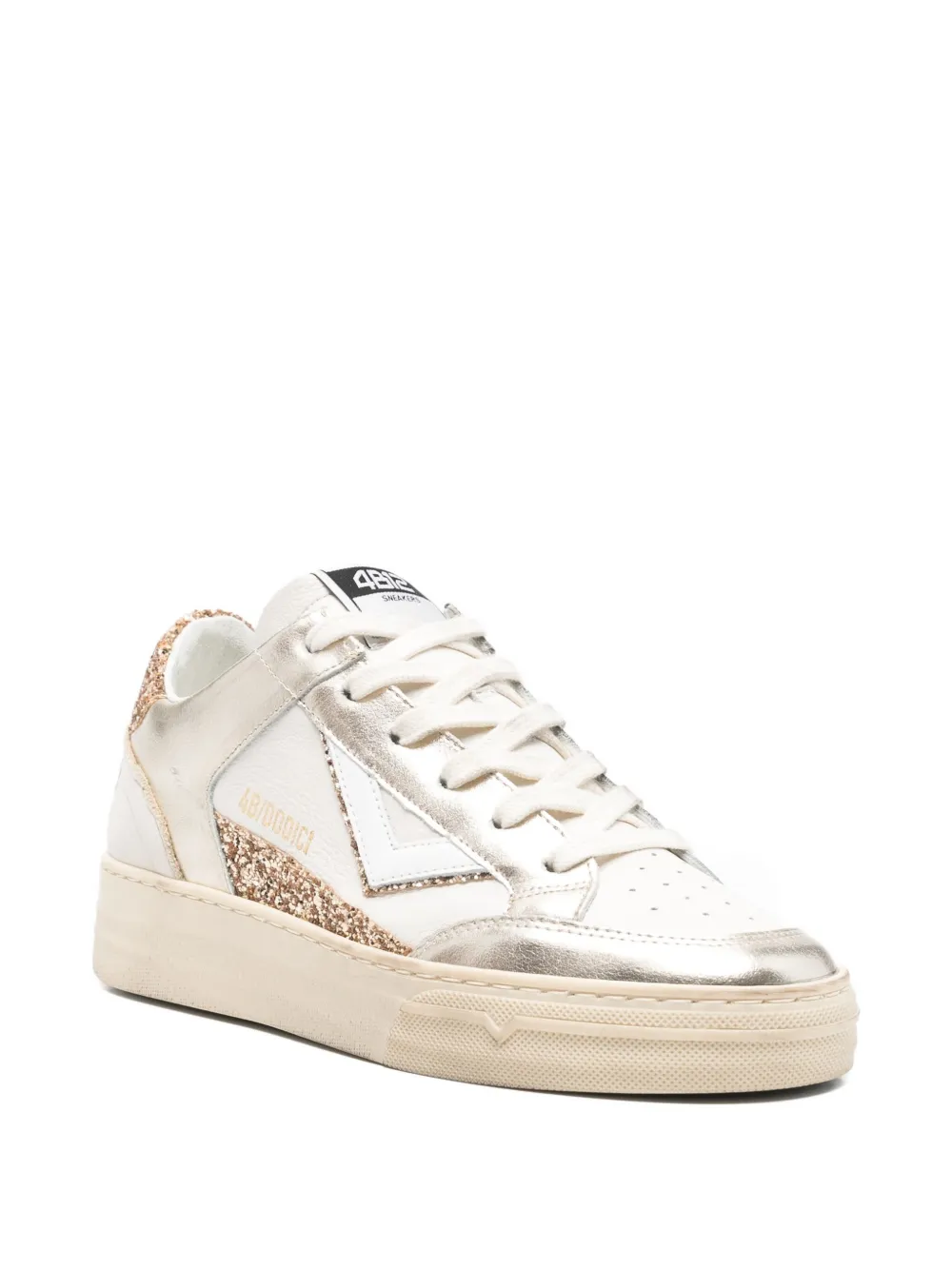 4b12 Kyle Sneakers In White