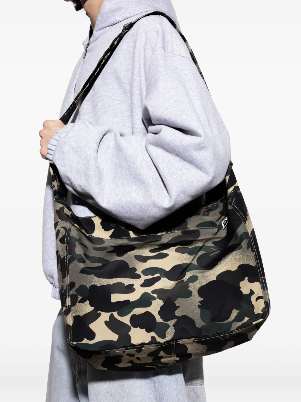 A BATHING APE® camouflage shoulder tote bag | Image 2
