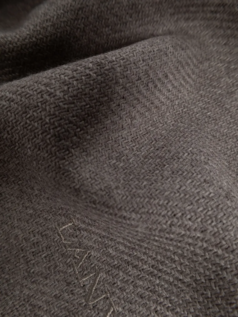 Lanvin Sjaal met geborduurd logo Grijs