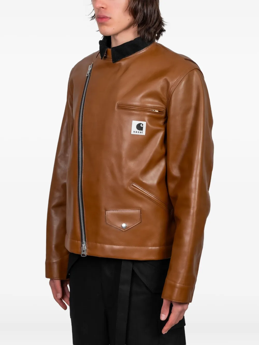 sacai chamarra WIP de piel en colaboración con Carhartt | Chamarras de piel | Image 2