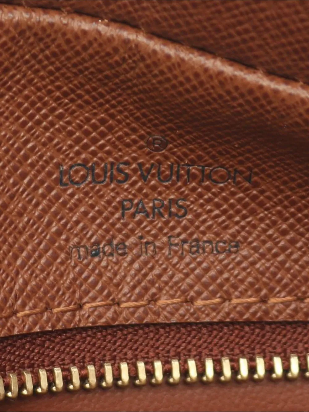 Pre-owned Louis Vuitton 2004 Monogram Nil Crossbody Bag In Brown