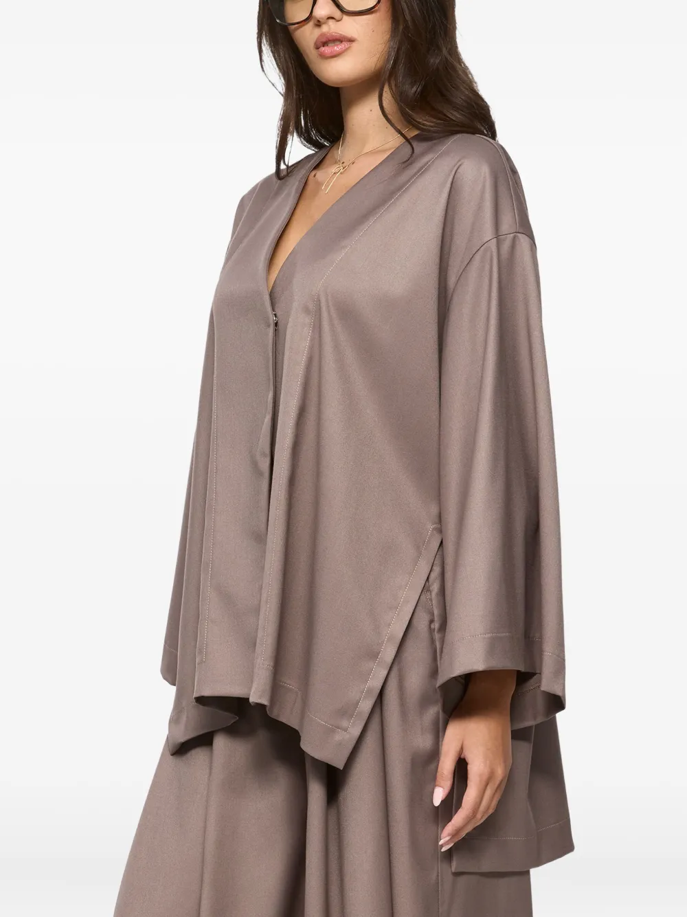 HAMZA Kimi jack met V-hals Bruin