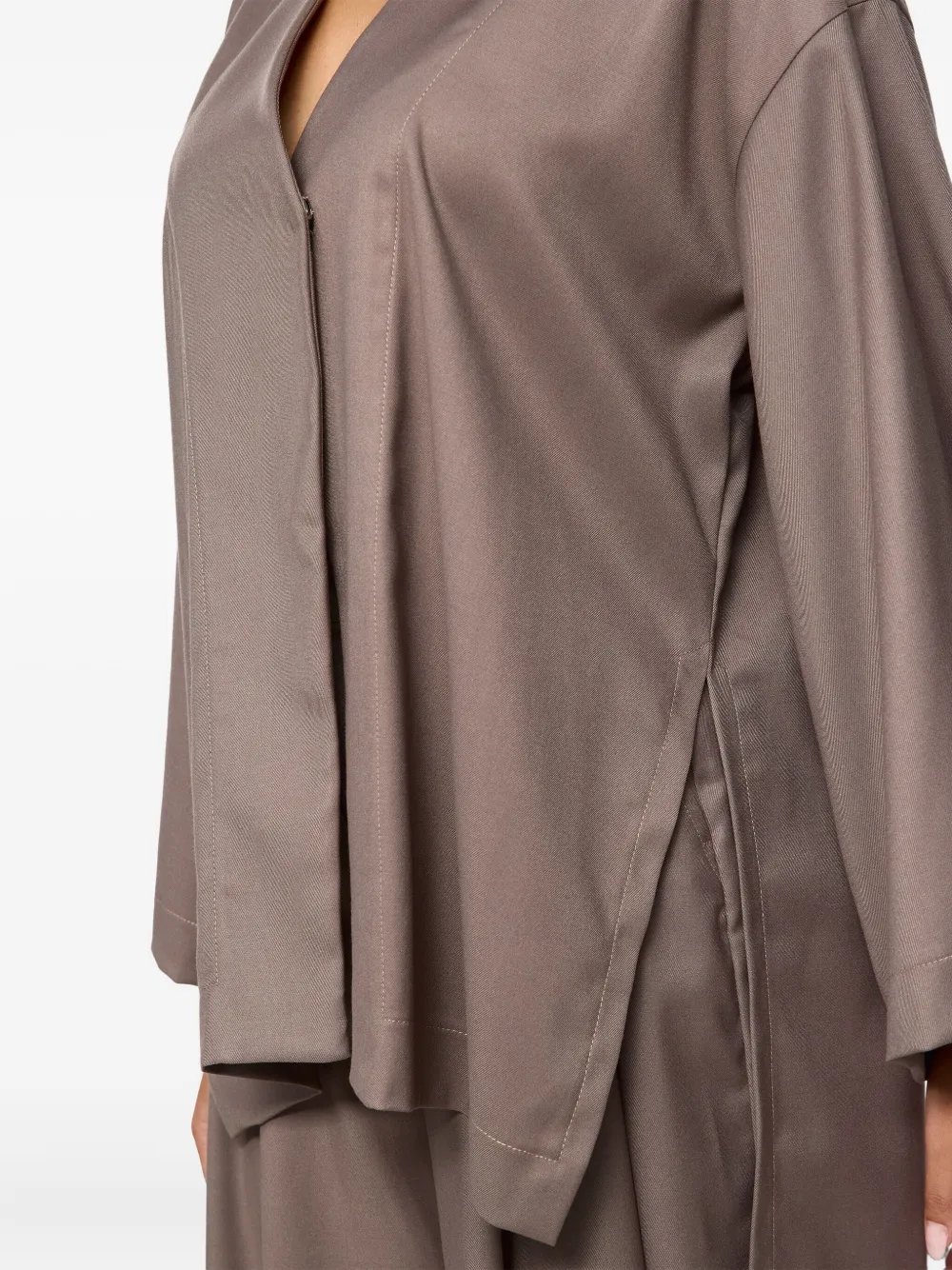 HAMZA Kimi jack met V-hals Bruin