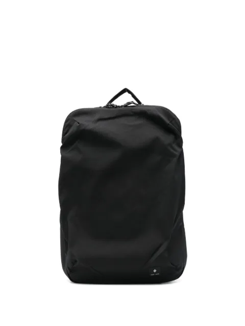 SAMSOE SAMSOE Saluis logo-patch backpack